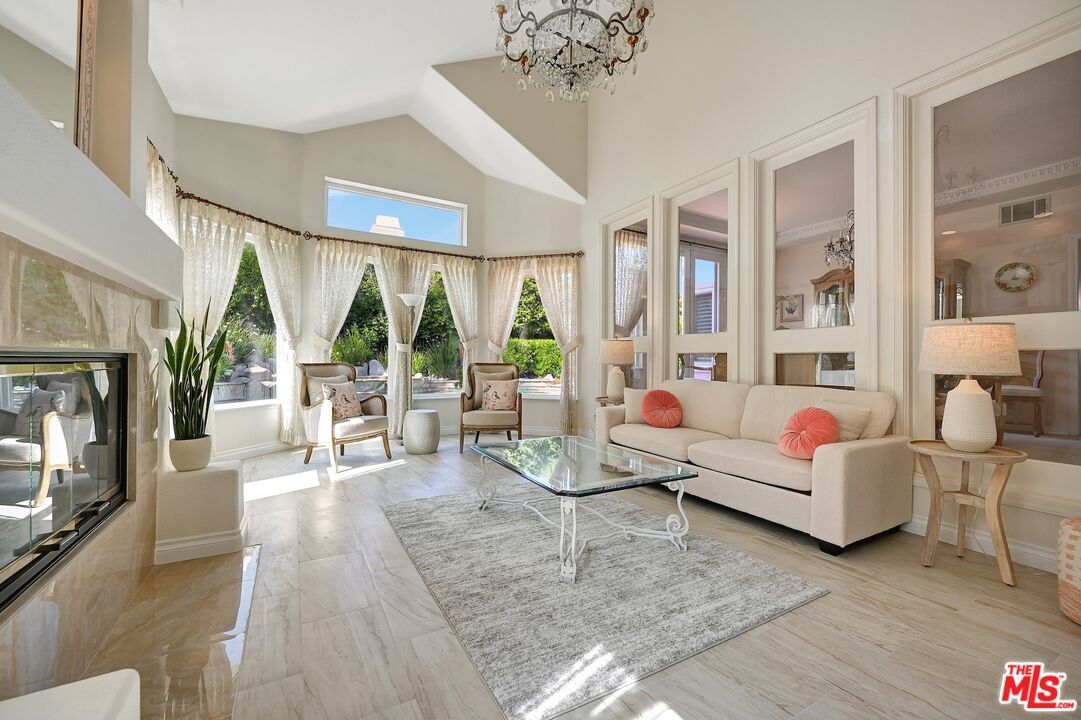 Hazelcrest photo 6