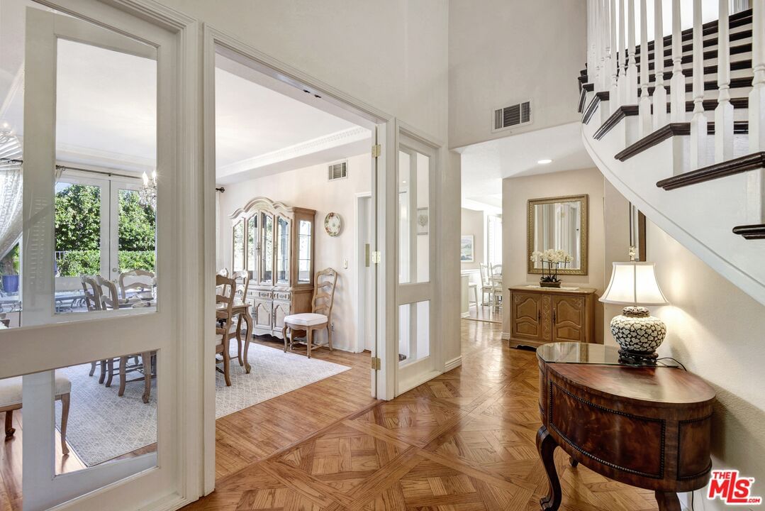 Hazelcrest photo 8