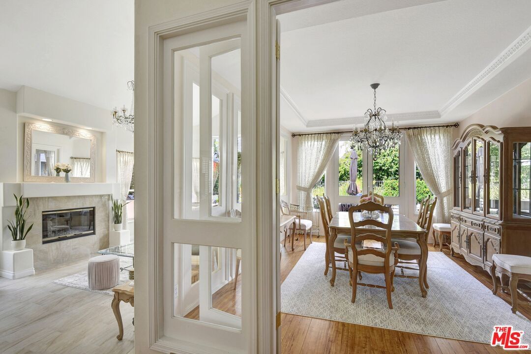 Hazelcrest photo 9