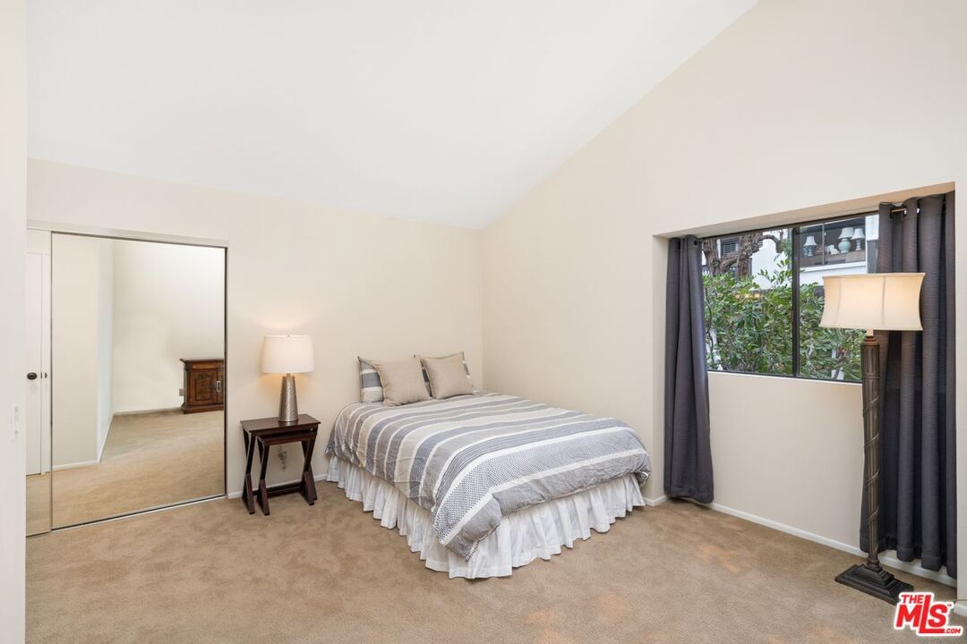 Palisades photo 19