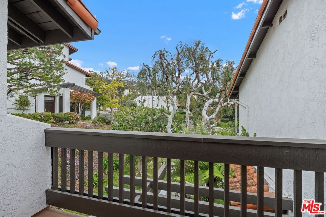 Palisades photo 29
