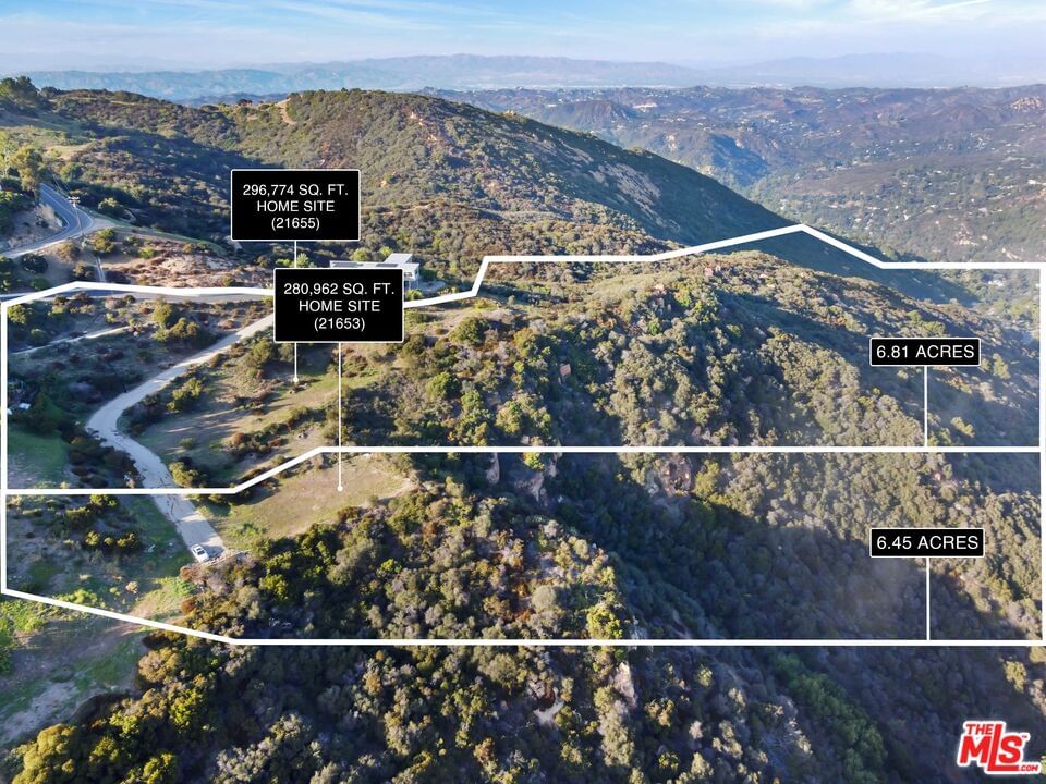 Saddle Peak photo 15