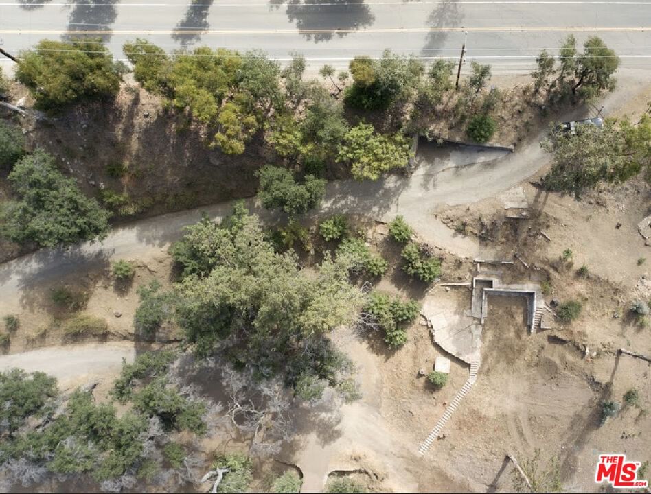 Encinal Canyon photo 15