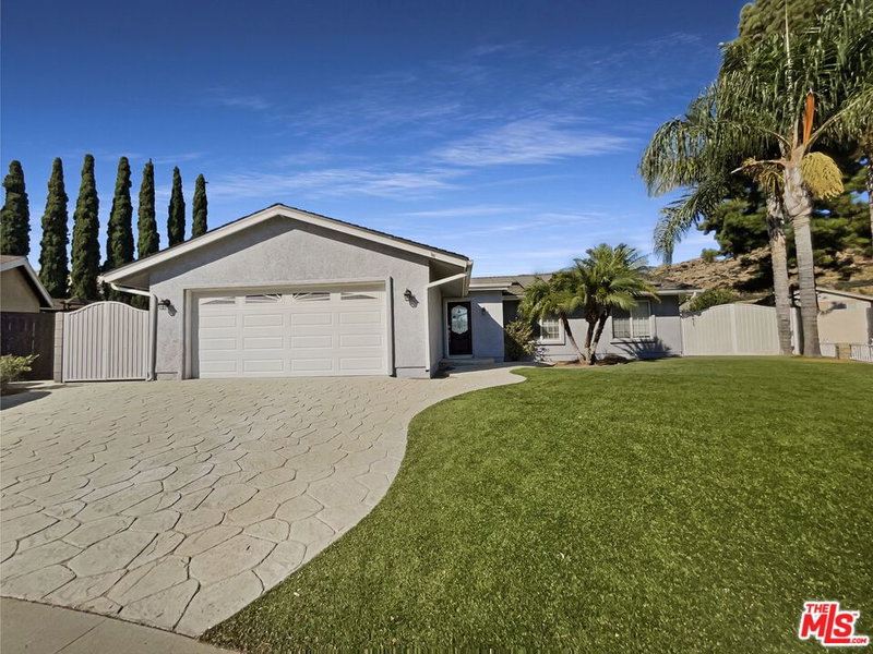 2290 Rohner Ct