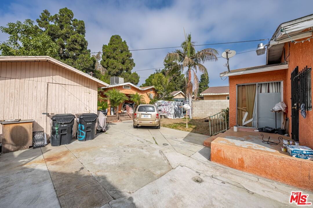 Whitsett photo 22