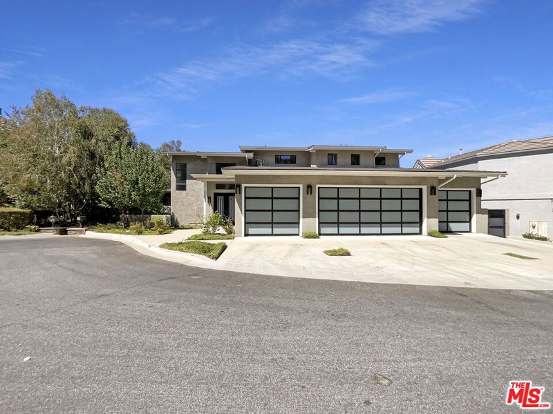 23825 Terrace View Dr