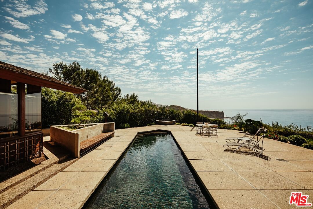 Sea Cove photo 8