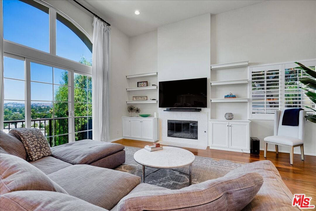 Como photo 16