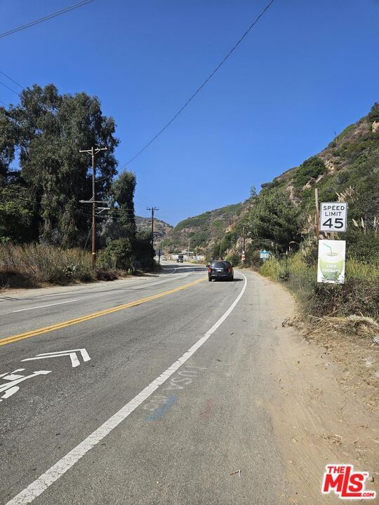 Topanga Canyon photo 6