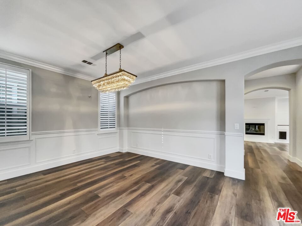 Edgewater photo 15
