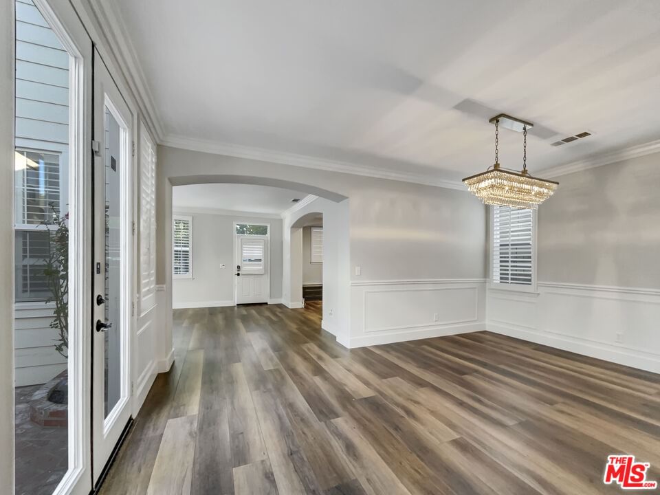 Edgewater photo 16