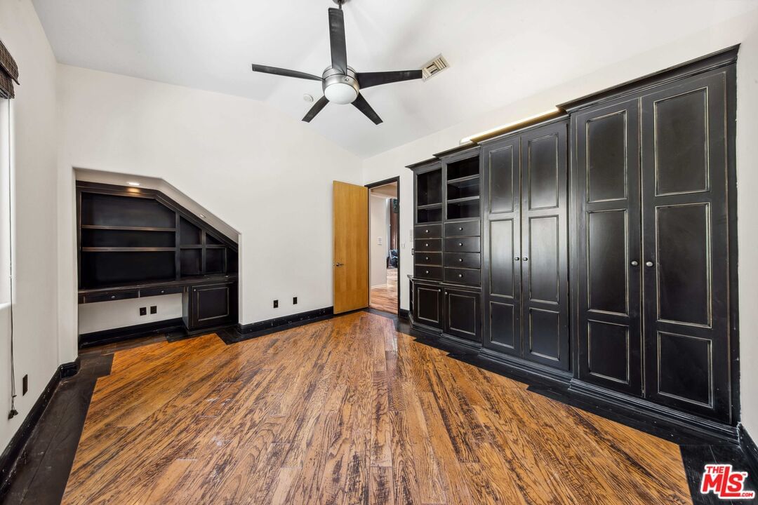 Park South photo 20