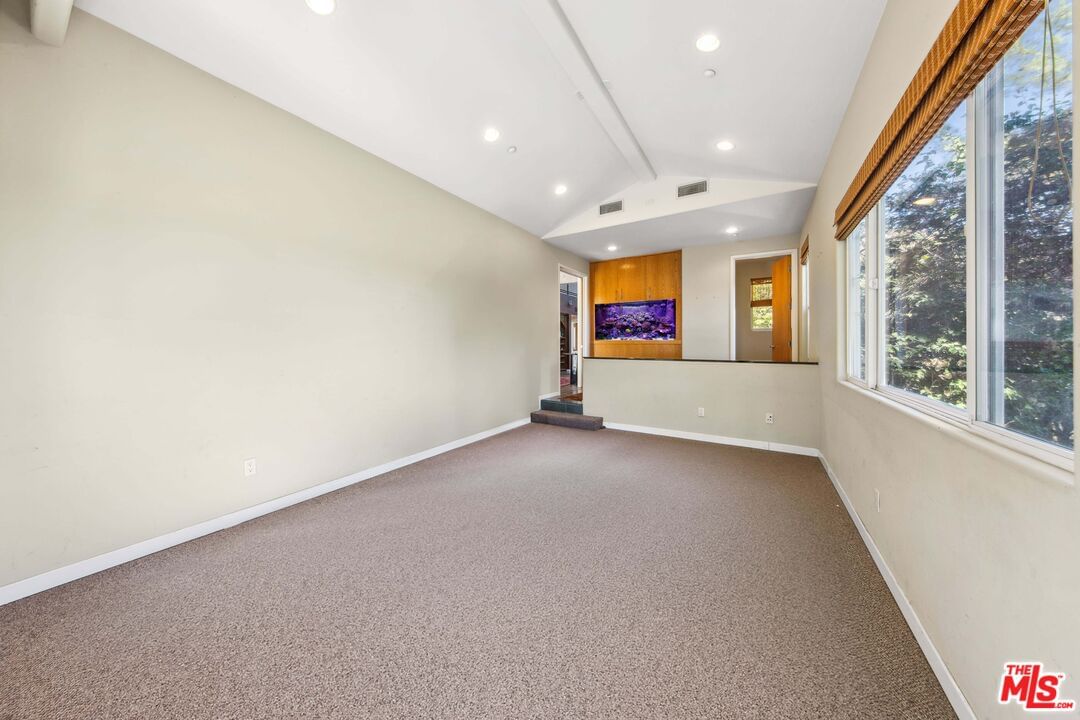 Park South photo 23