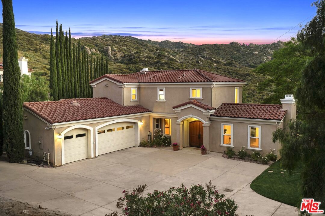 Crown Hill photo 58