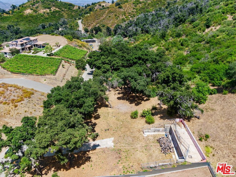 31332 Birdella Rd