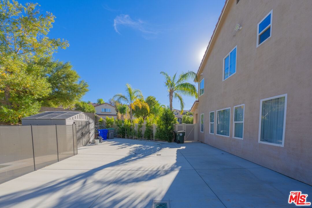Summit Hills photo 50