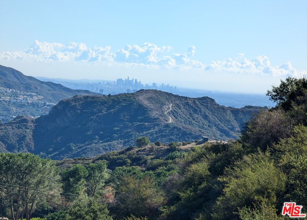 Tuna Canyon photo 32