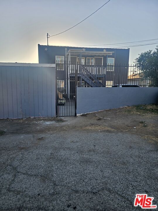 Avenue 25 photo 6