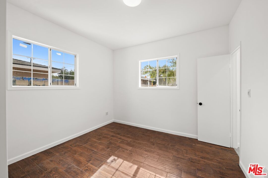 Alwood photo 18