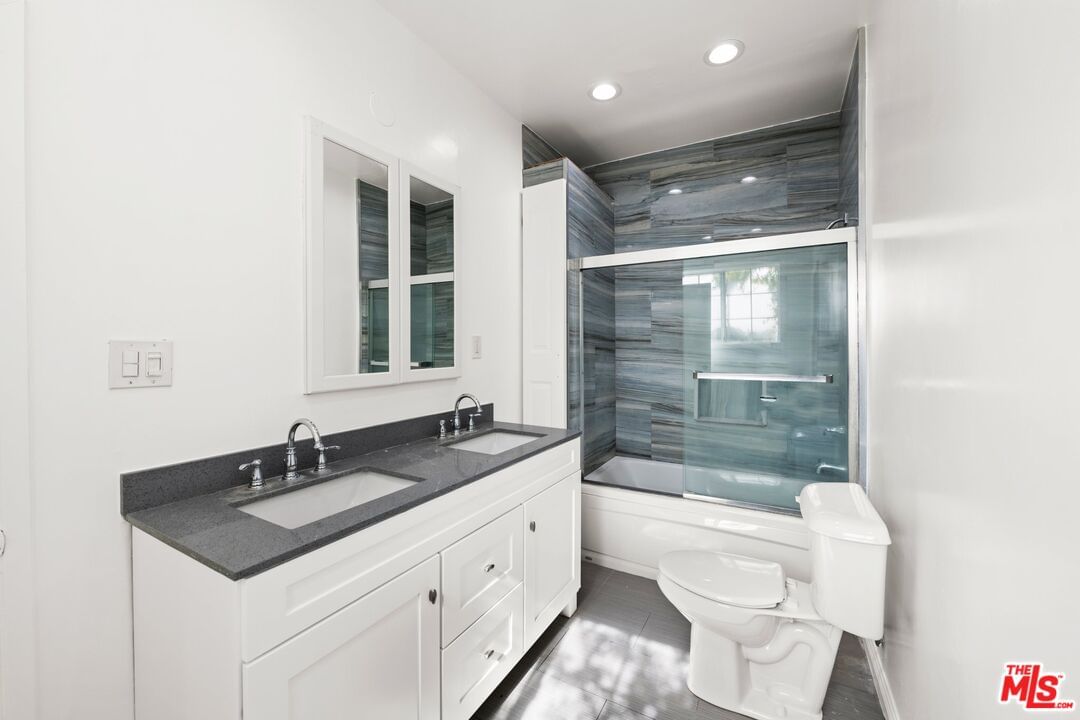 Alwood photo 20