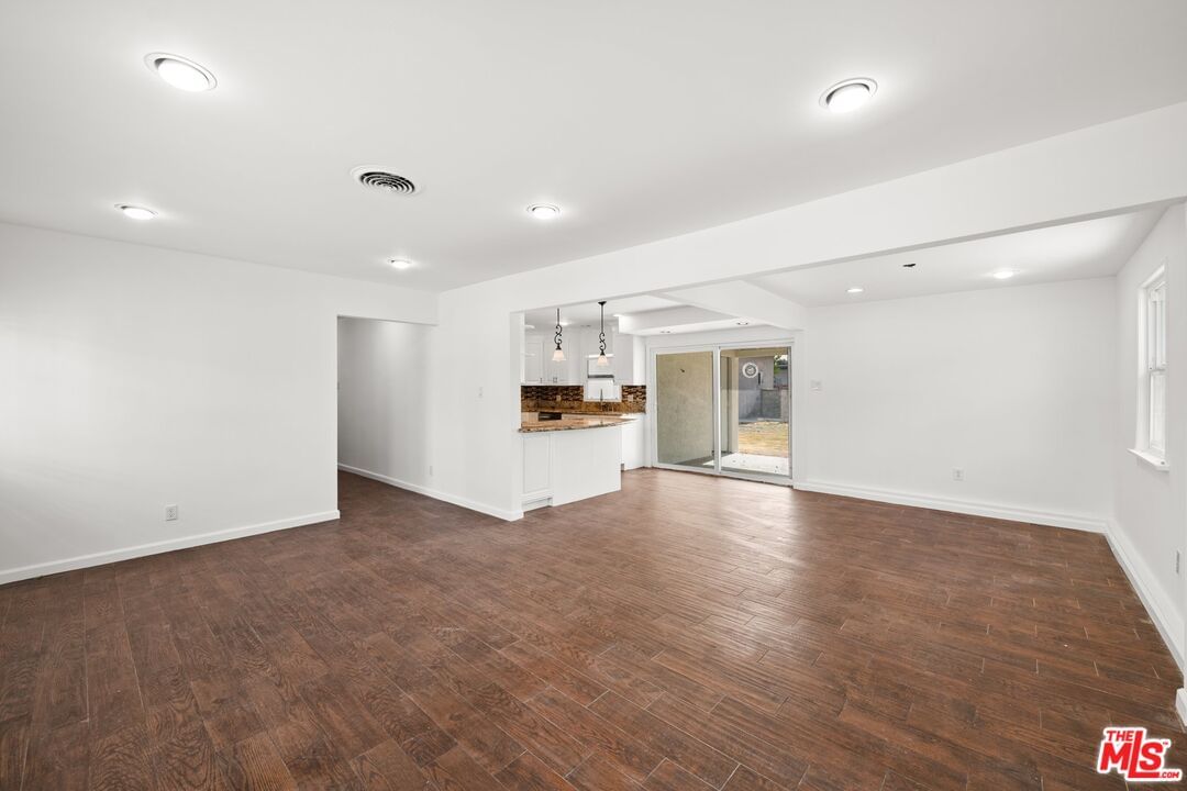 Alwood photo 3