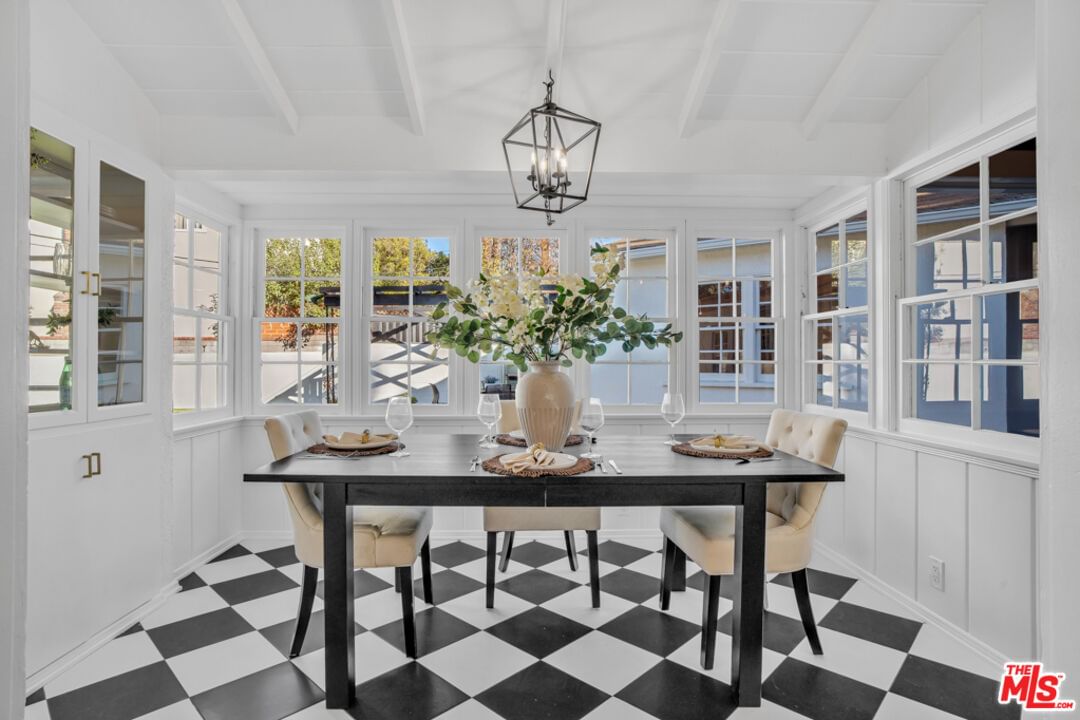 Montecito photo 12