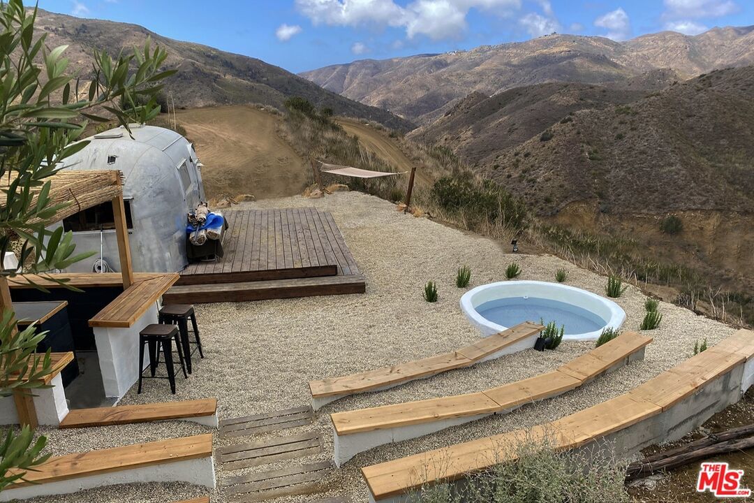 Mulholland photo 10