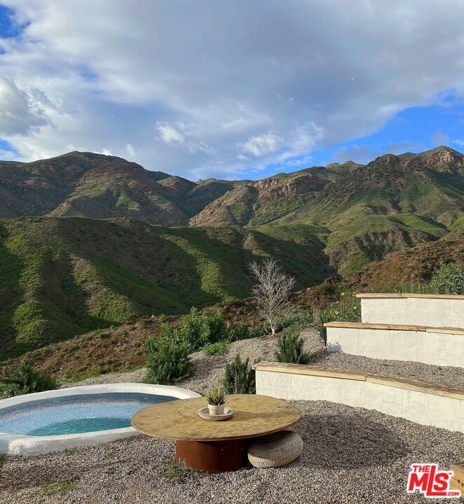 Mulholland photo 8