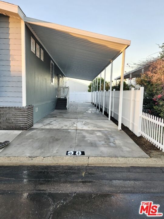 Avalon photo 19