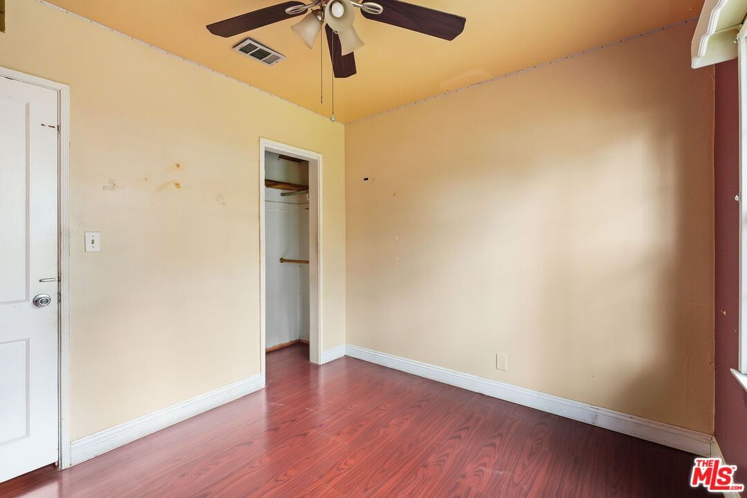 Foxbury photo 14