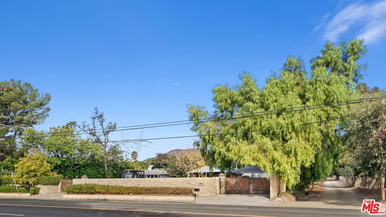 Foothill photo 2