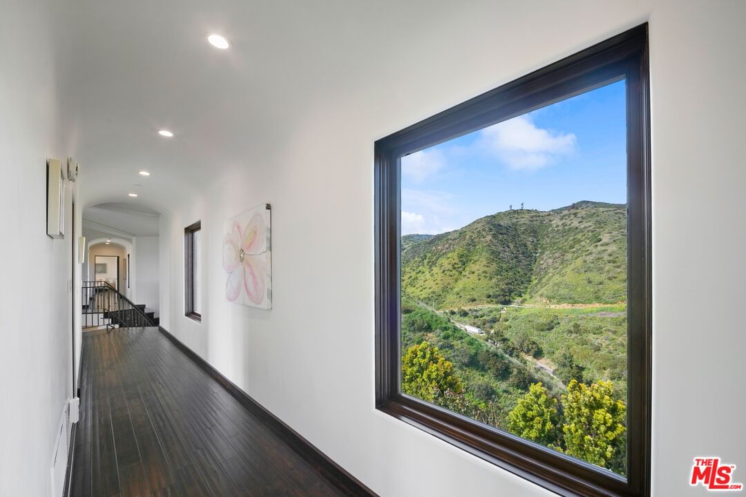 Latigo Canyon photo 30