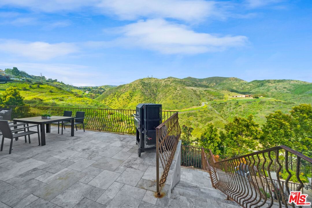 Latigo Canyon photo 52