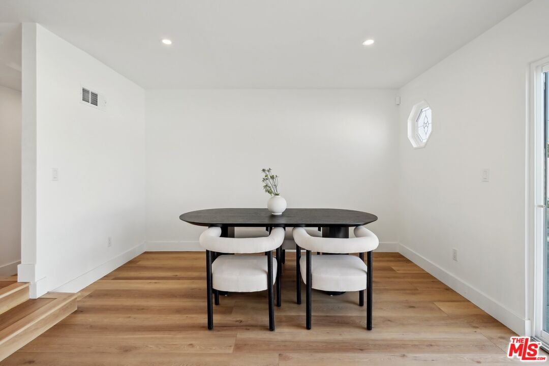Stonebryn photo 15