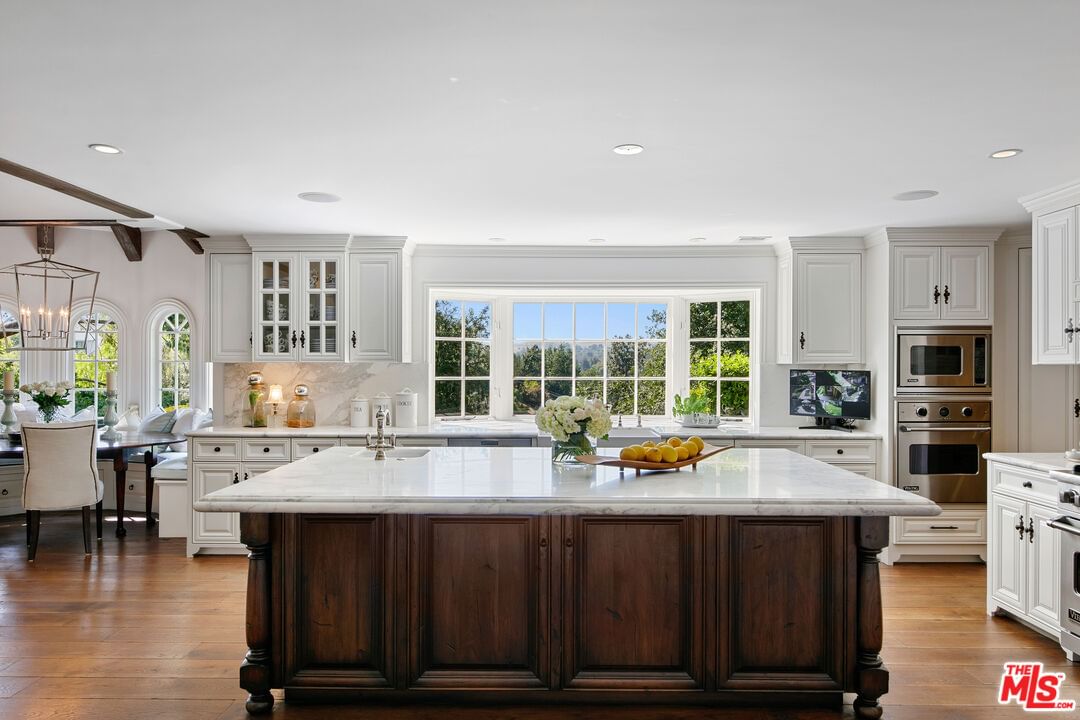 Saddle Creek photo 16