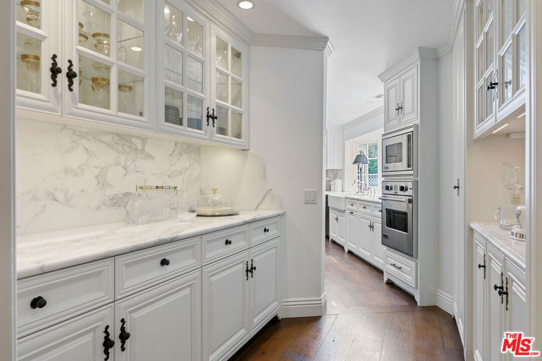 Saddle Creek photo 20