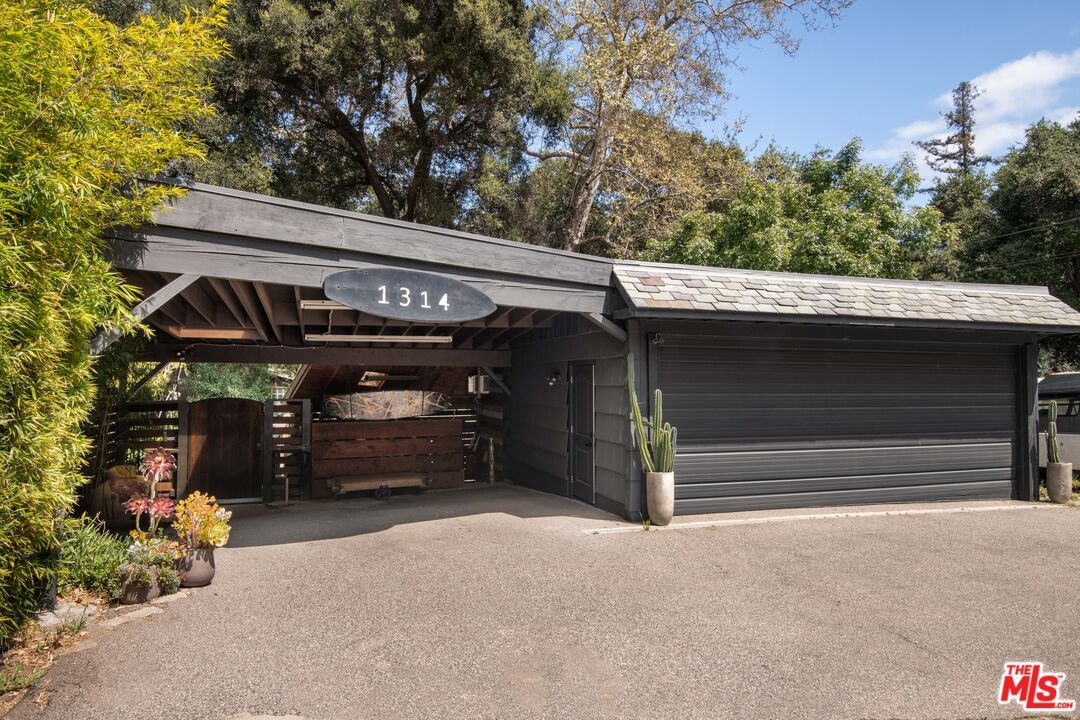 Old Topanga Canyon photo 33