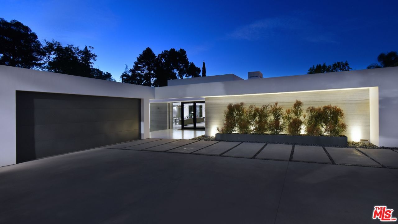 VALLEY VISTA photo 5