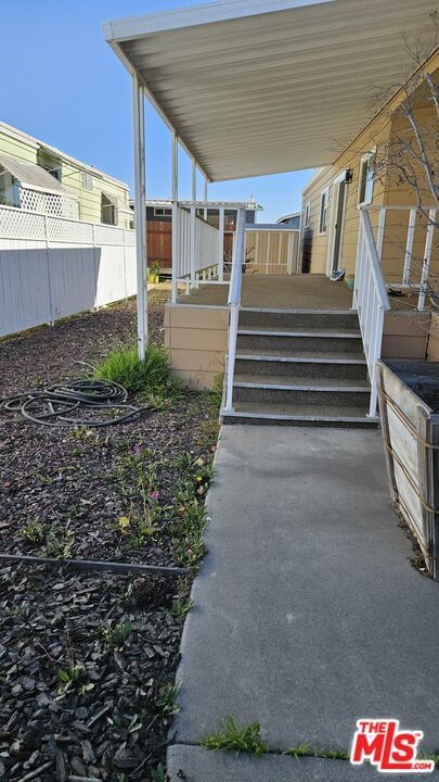 Lomita photo 8