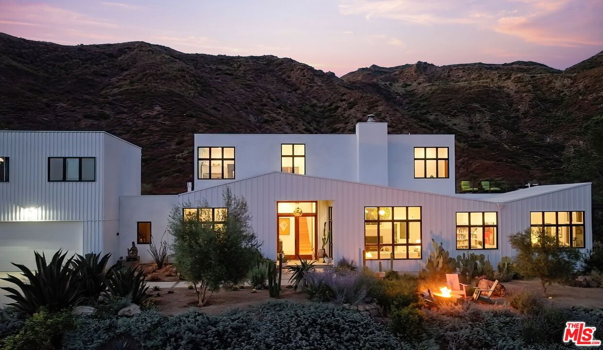Mulholland photo 1