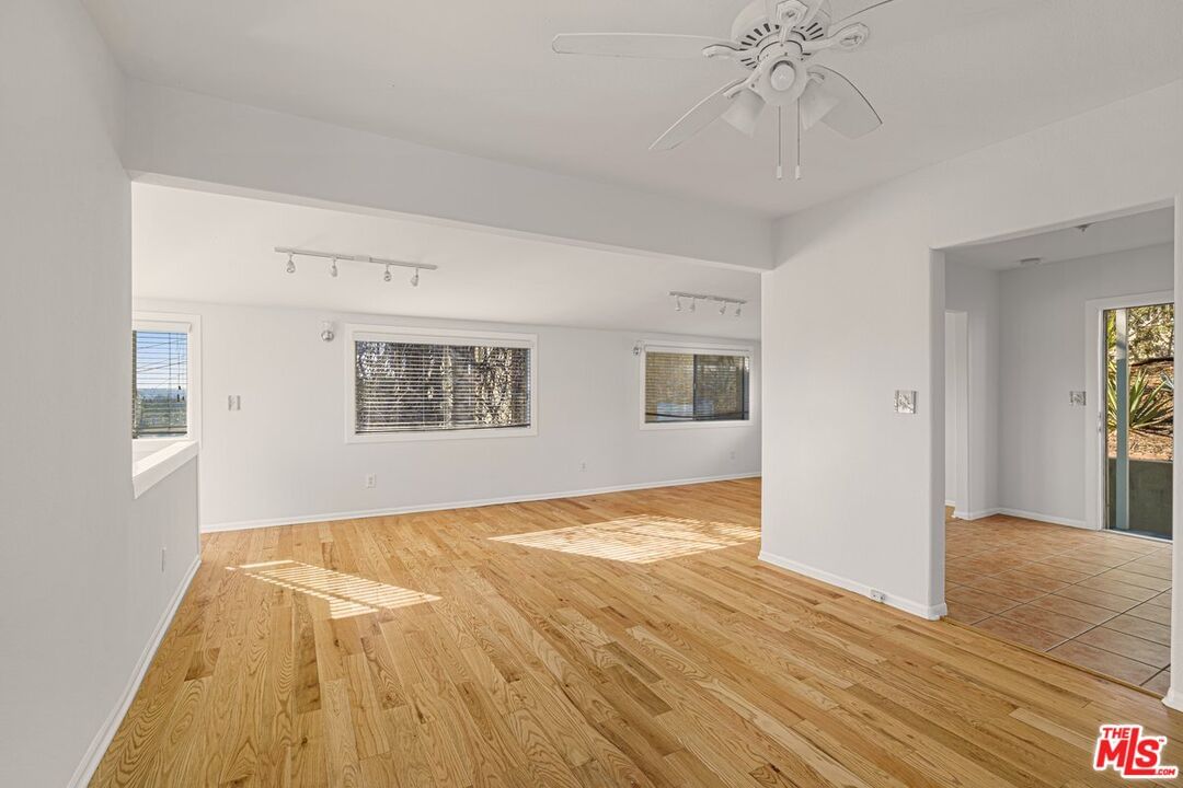 Stillwell photo 16