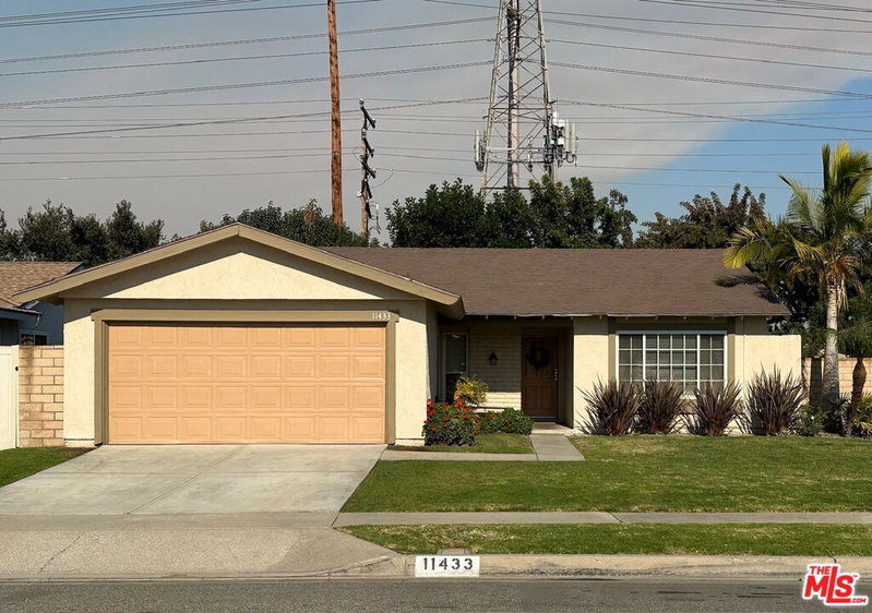 11433 Yearling Cir