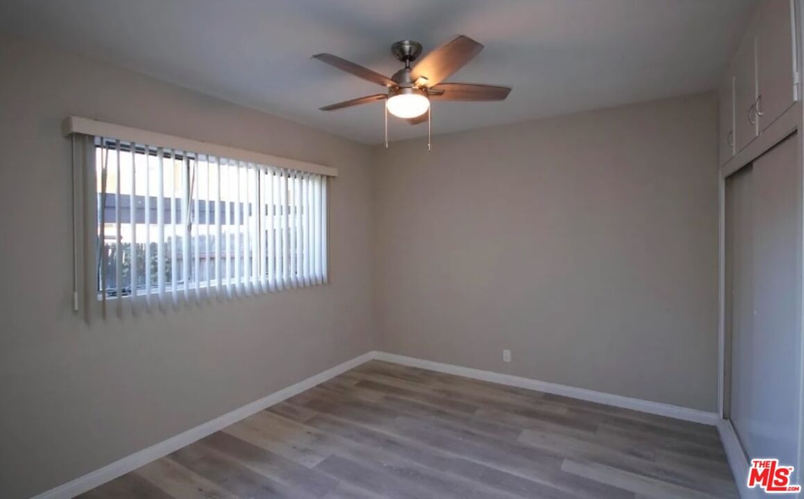 Grand Oaks photo 9