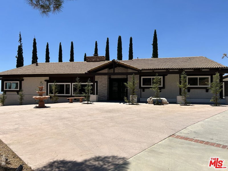 9333 Escondido Canyon Rd