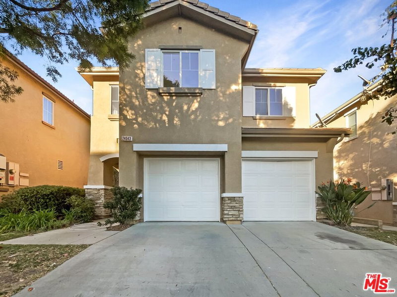 24043 Tango Dr