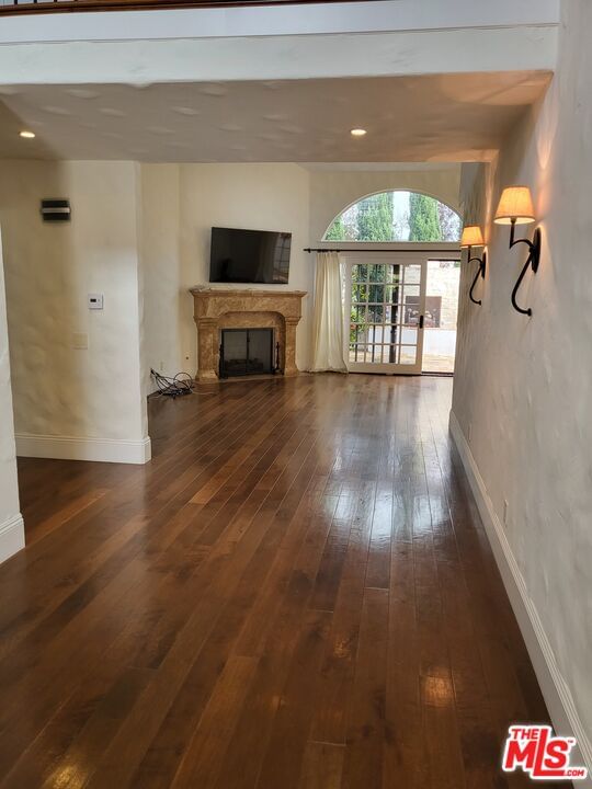 Westport photo 26