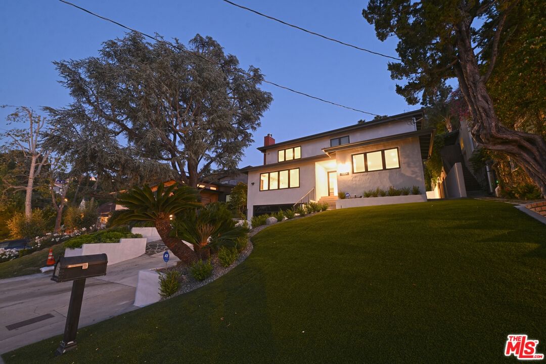 Valley Vista photo 5
