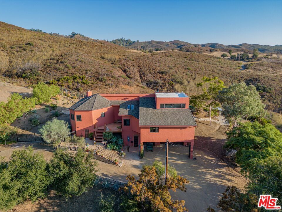 Mulholland photo 3