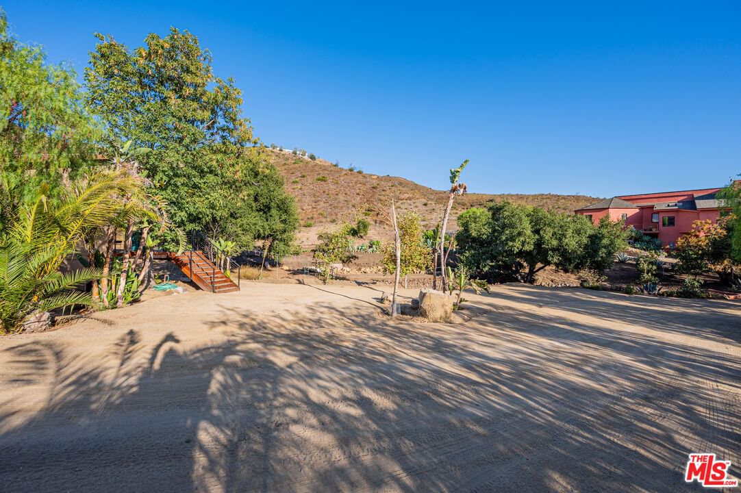 Mulholland photo 42