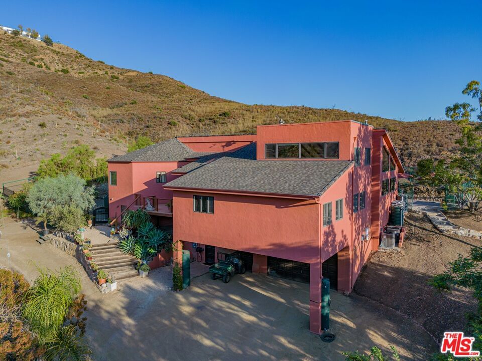 Mulholland photo 56